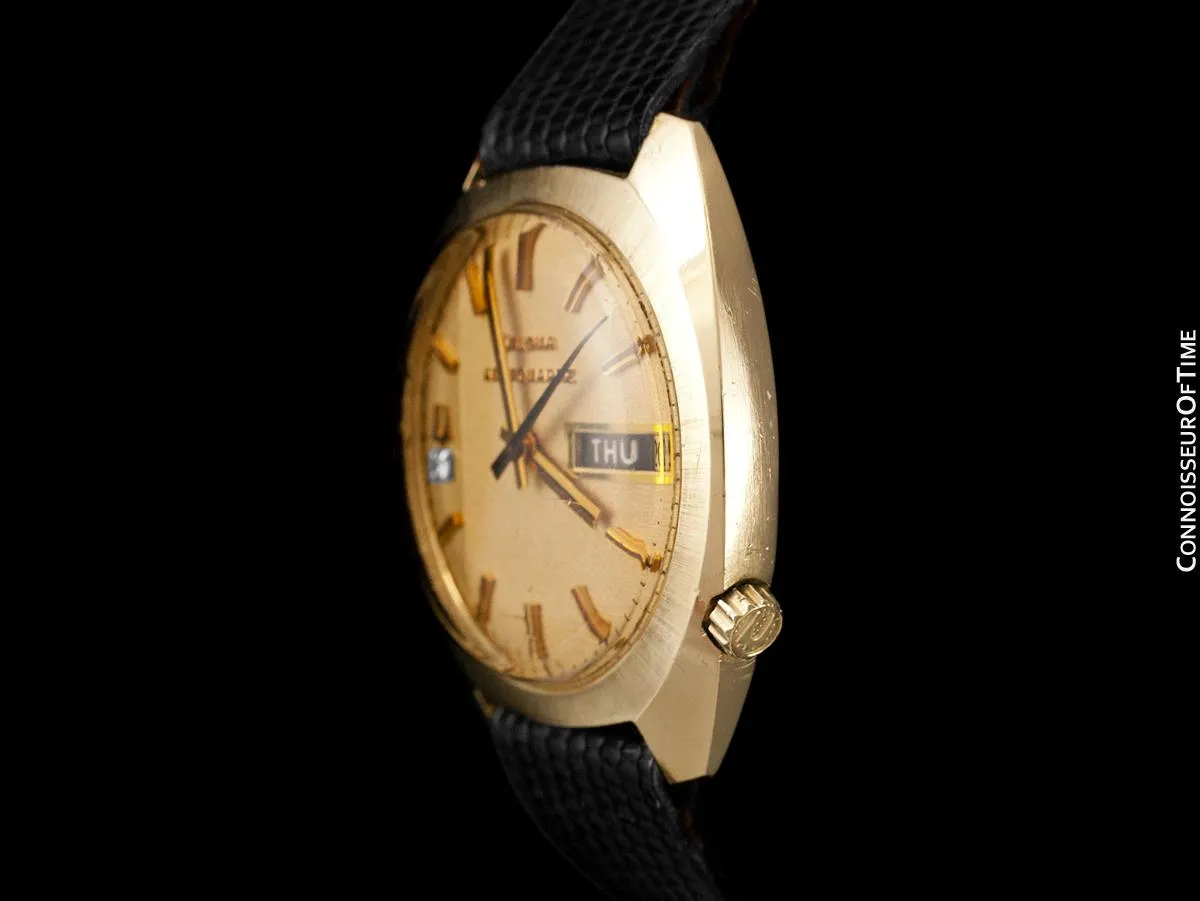 1972 Bulova (Accutron) Accuquartz Retro Mens Day Date Watch - 14K Solid Gold with Diamond