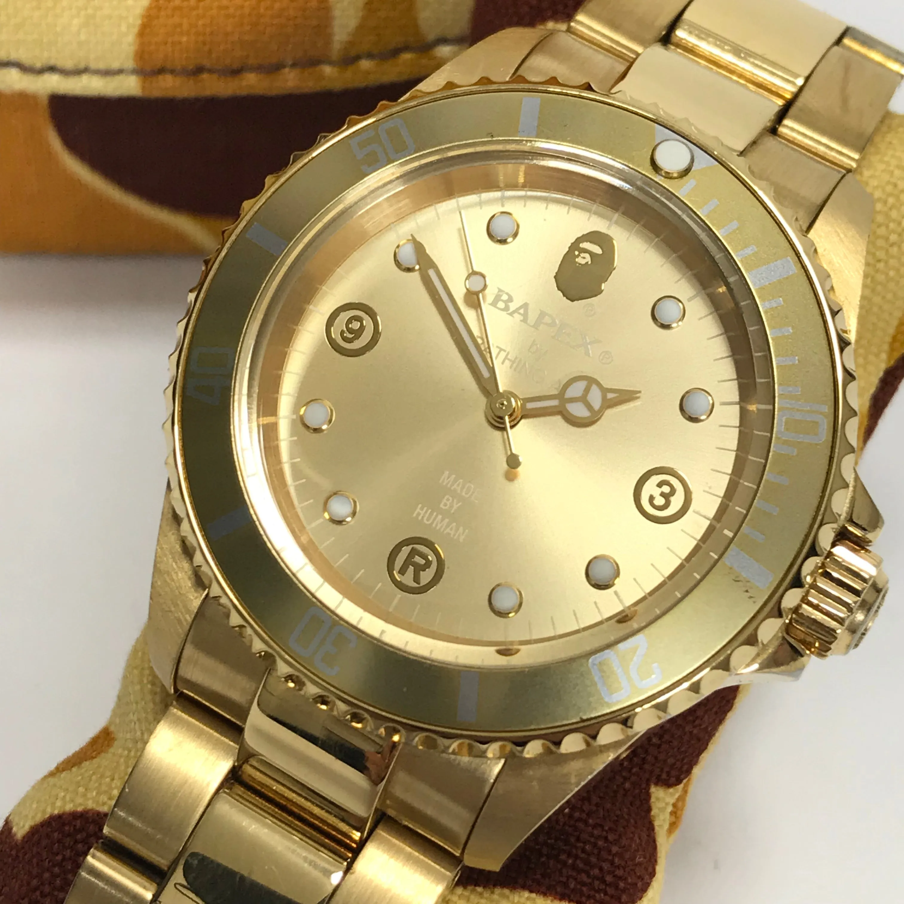 A Bathing Ape Bape Type 2 Sarumariner Bapex Watch Gold