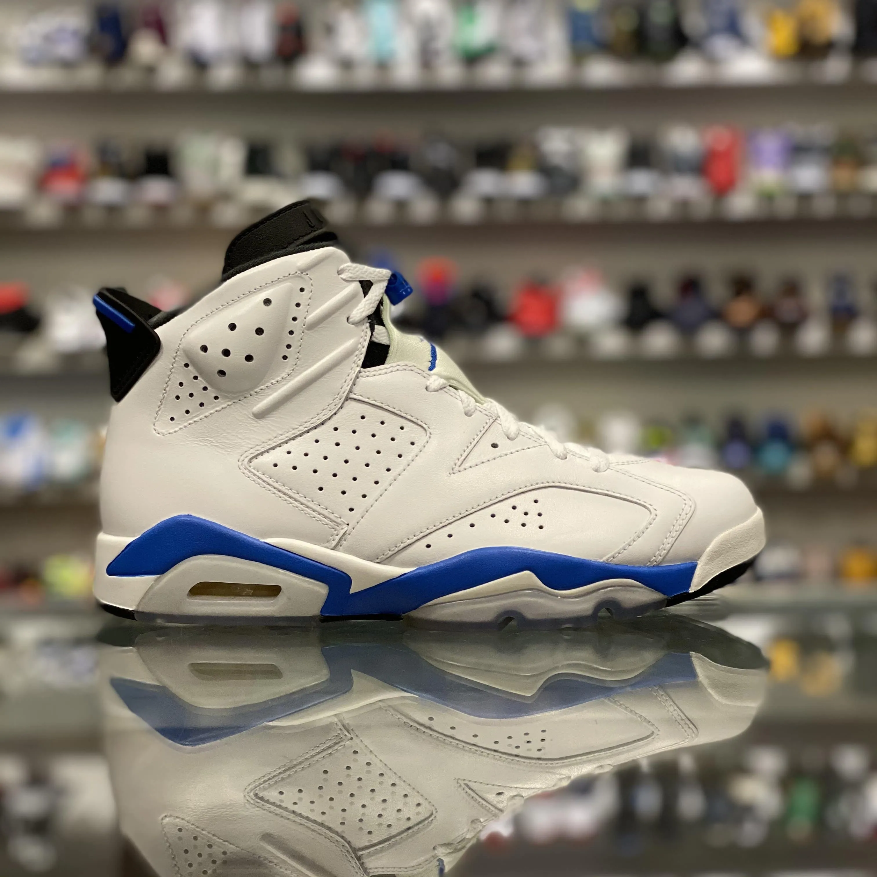 Air Jordan 6 Retro “Sports Blue”