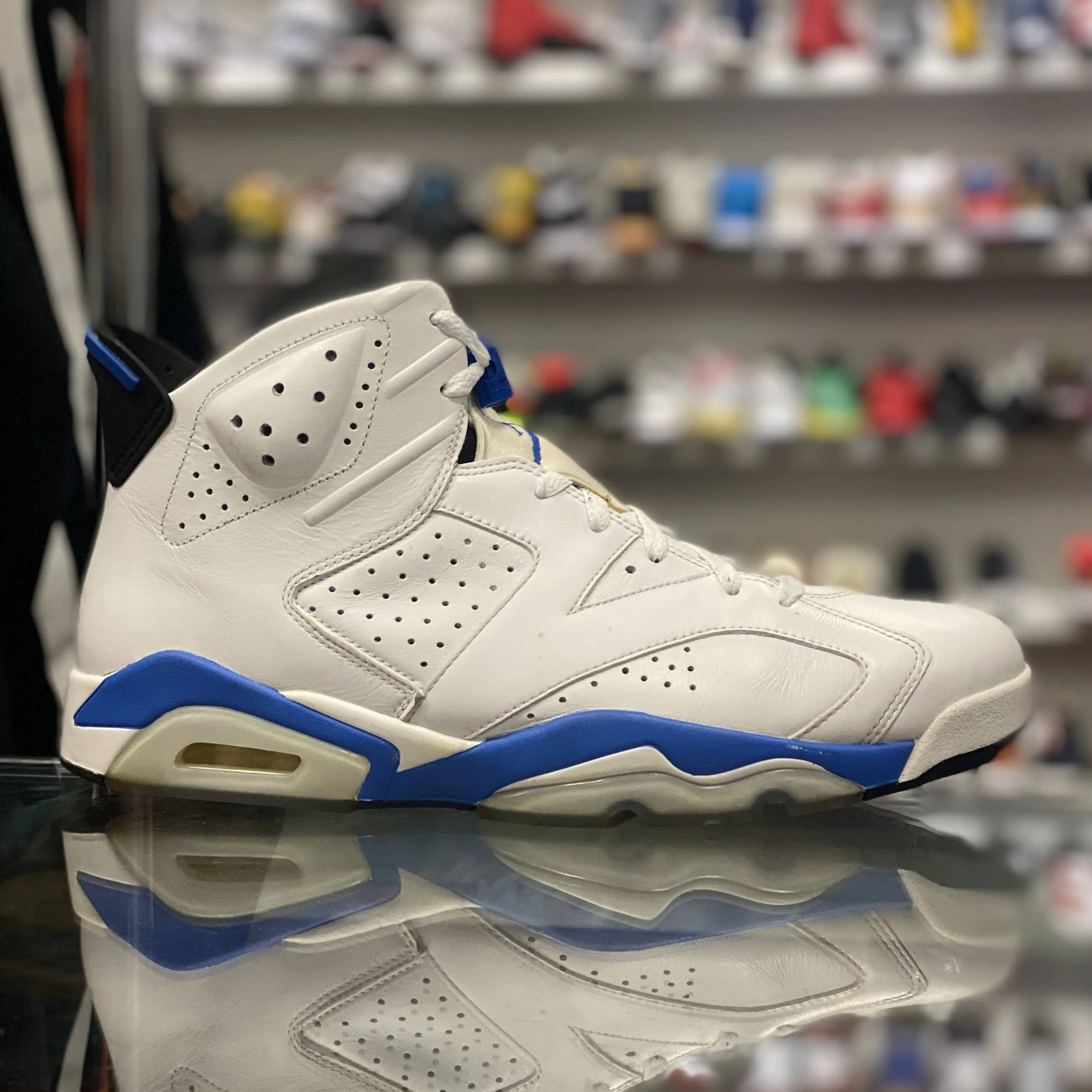 Air Jordan 6 Retro “Sports Blue”