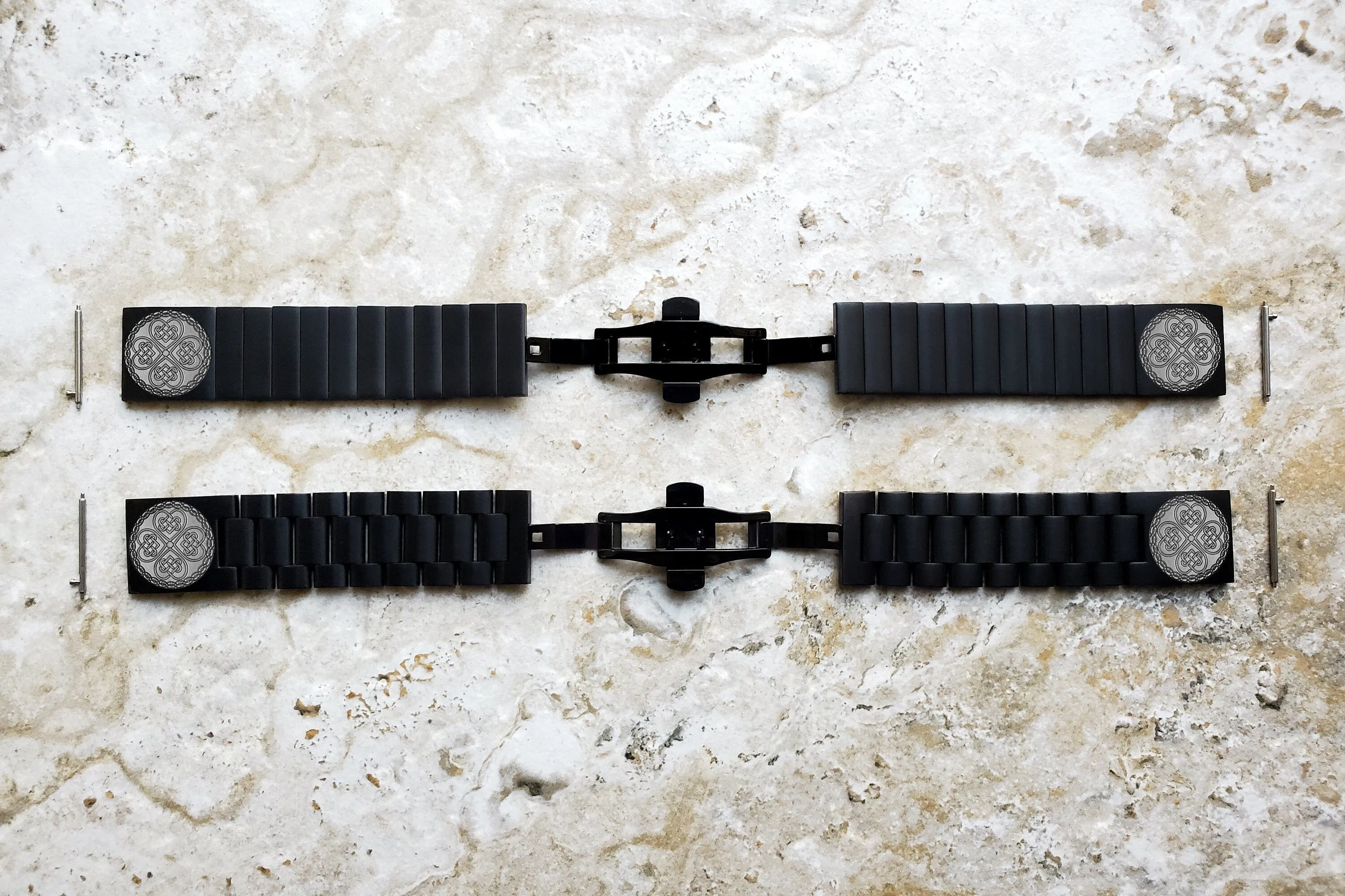 Celtic Clover Engraved Watch Band for 22mm Width Lugs Traditional Casual Luxury and Smartwatches Black Color Stainless Steel Strap Bracelet CC3