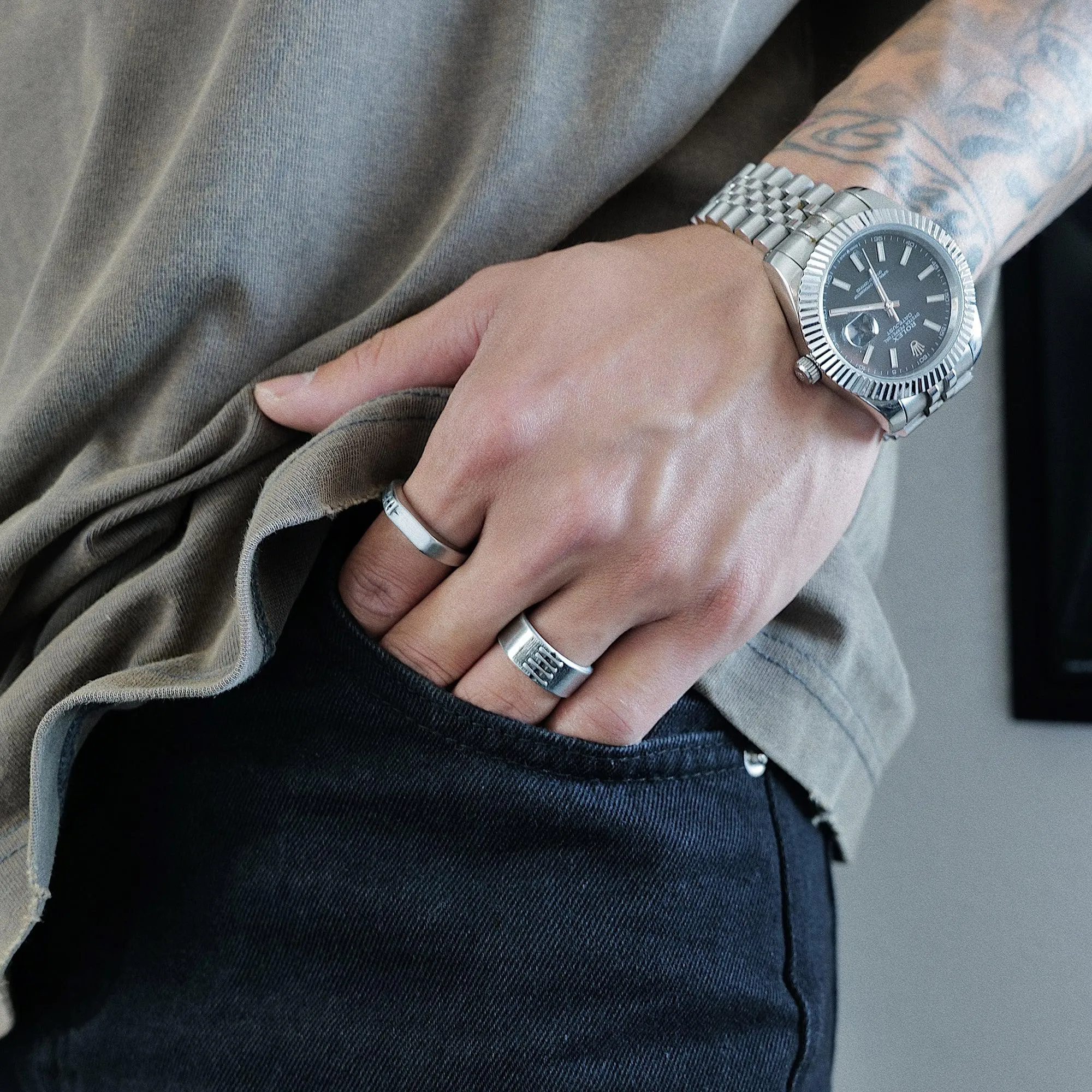 Crack Design Ring