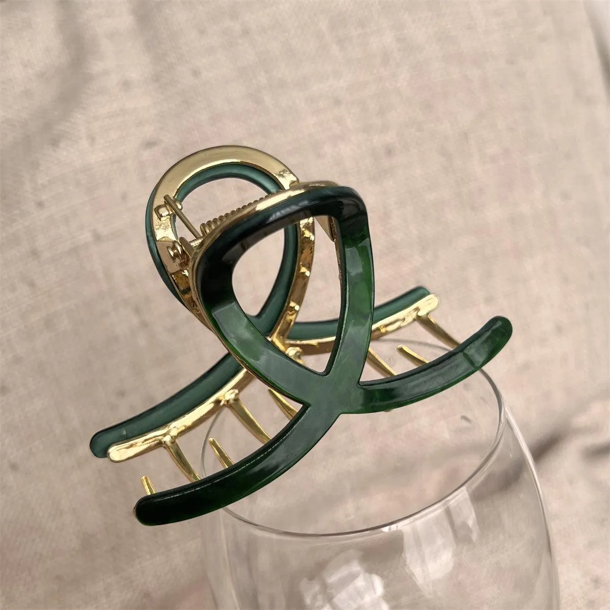 Delicate Hair Clip