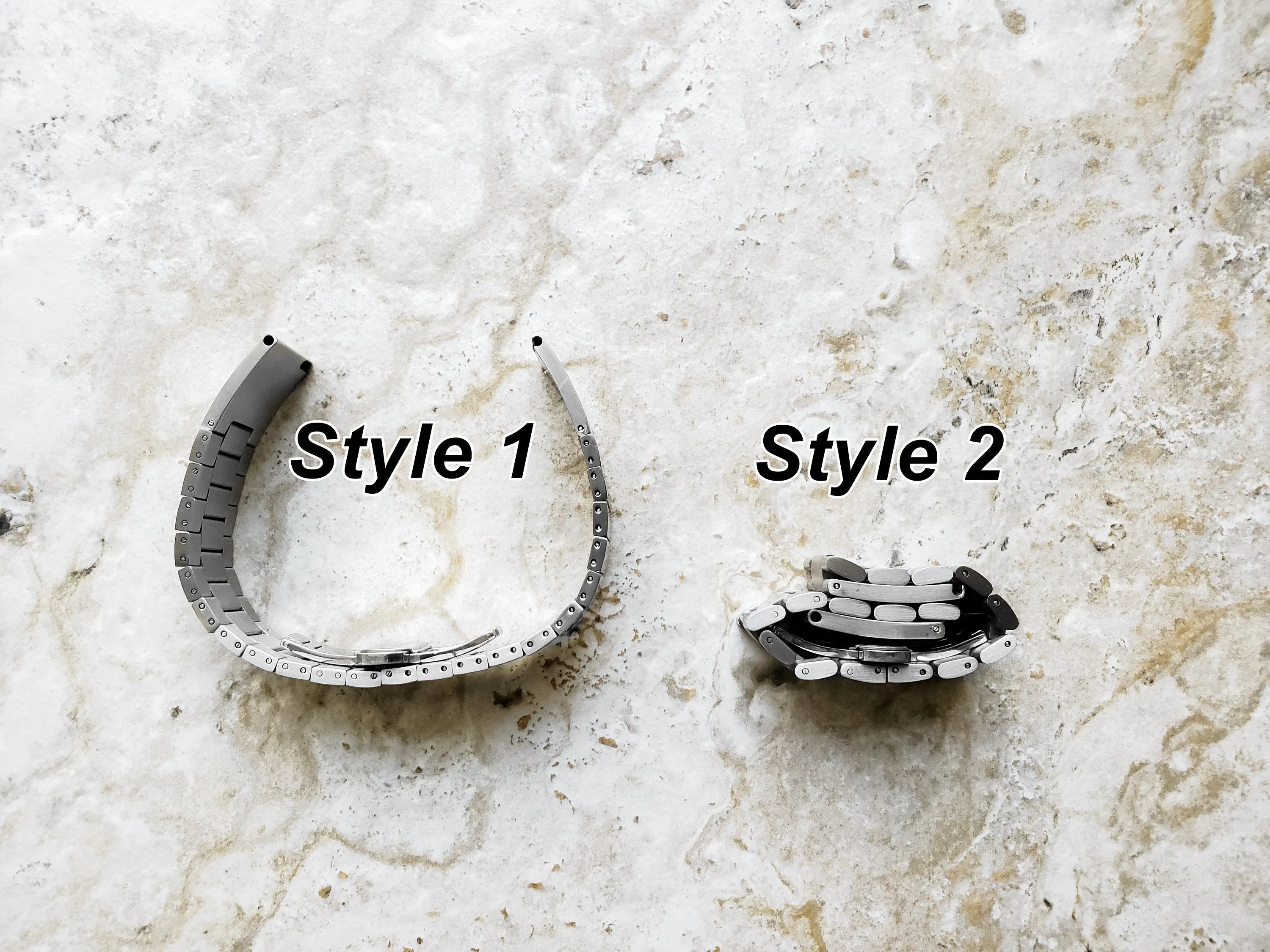 Four Leaf Clover Engraved Band for 22mm 24mm 25mm Lugs Traditional Casual Luxury and Smartwatches Silver Color Stainless Steel Strap SR1