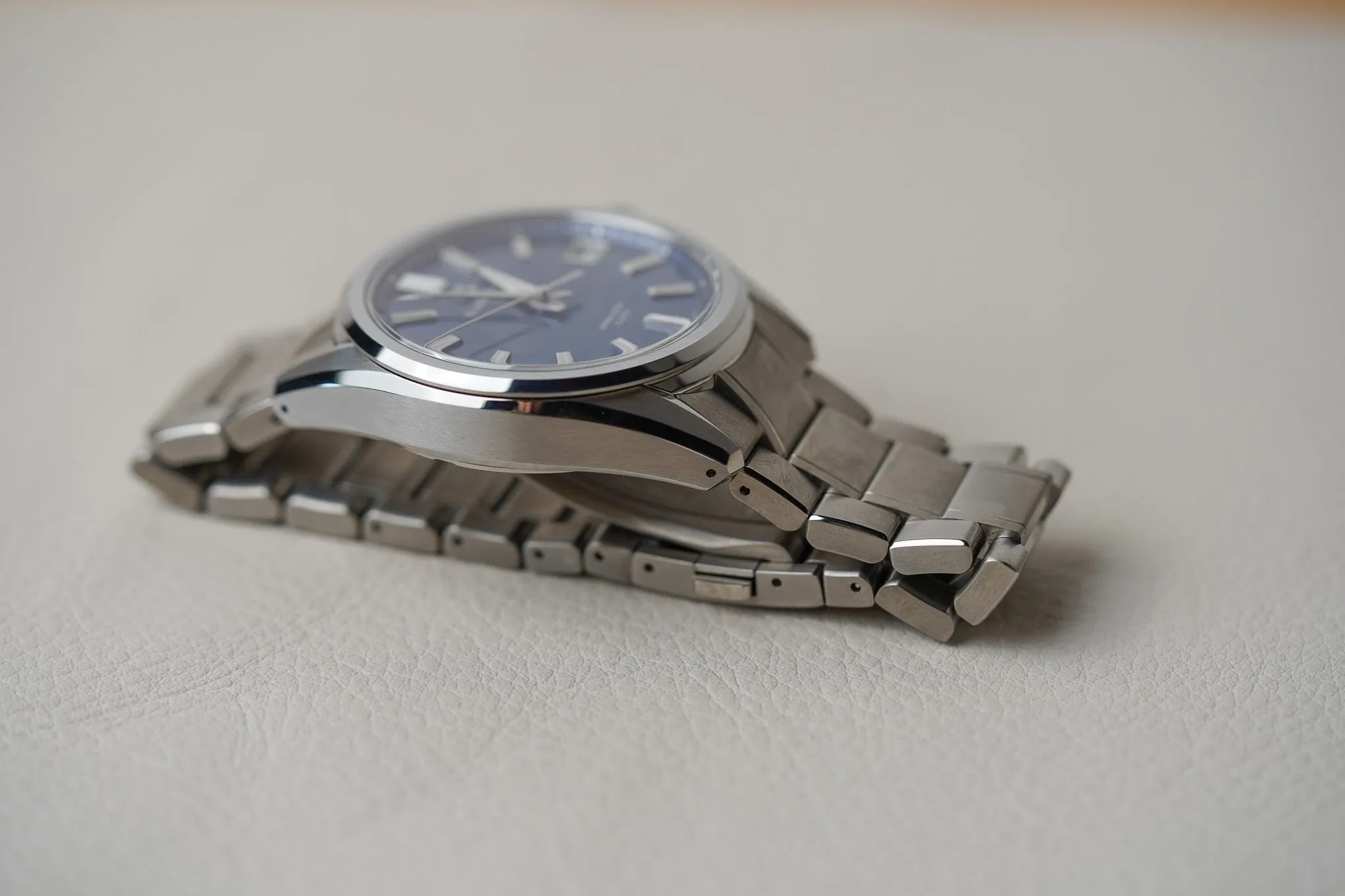 Grand Seiko Evolution 9 SLGA019 'Lake Suwa'