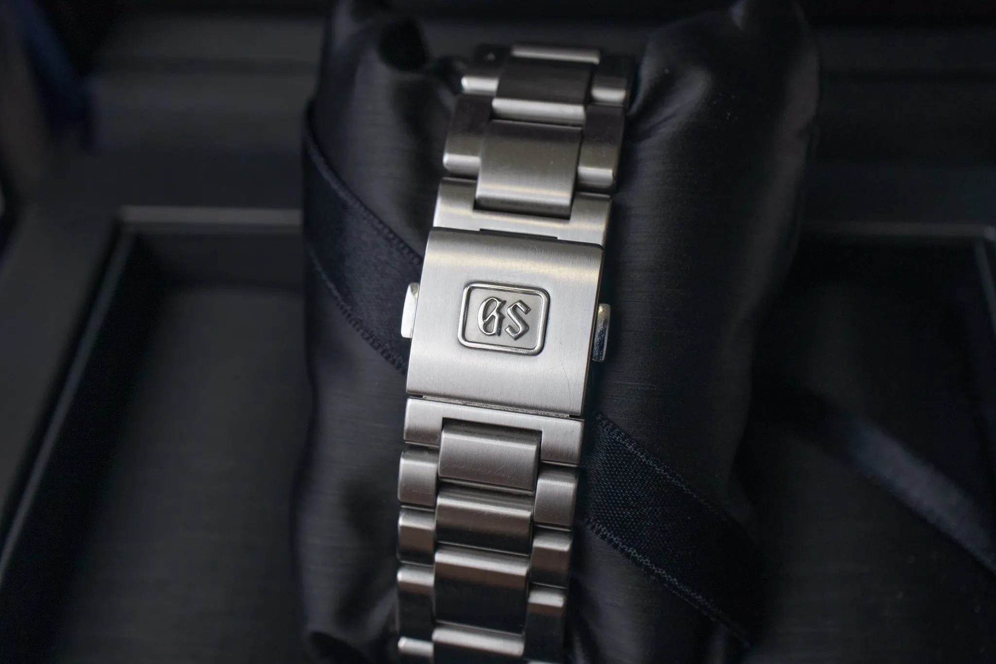 Grand Seiko GMT SBGN003