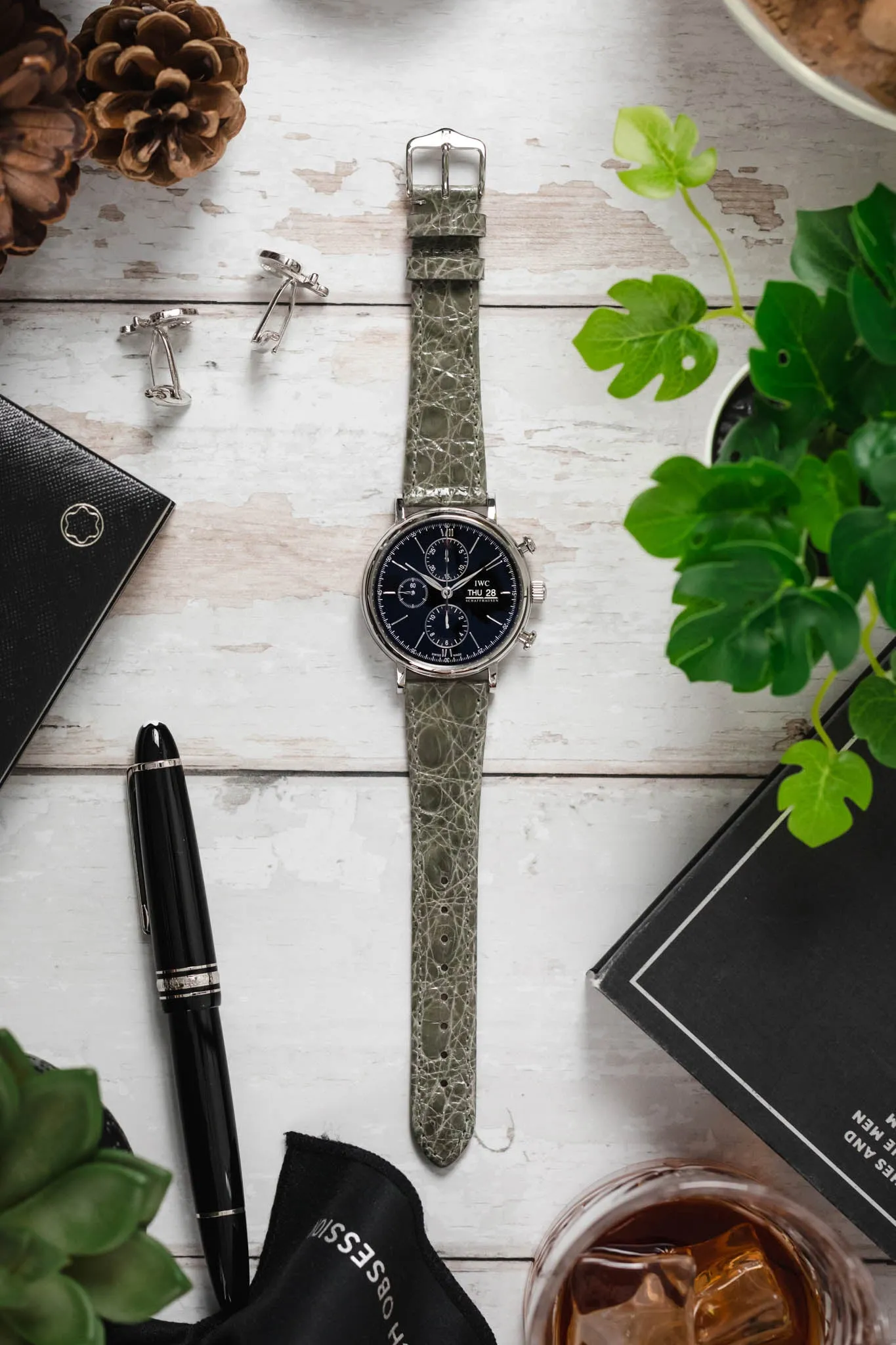 Hirsch GENUINE CROCO Shiny Crocodile Leather Watch Strap in GREY