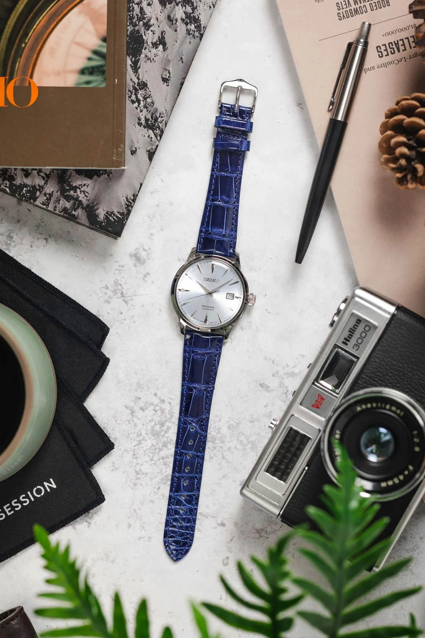 Hirsch LONDON Shiny Alligator Leather Watch Strap in BLUE