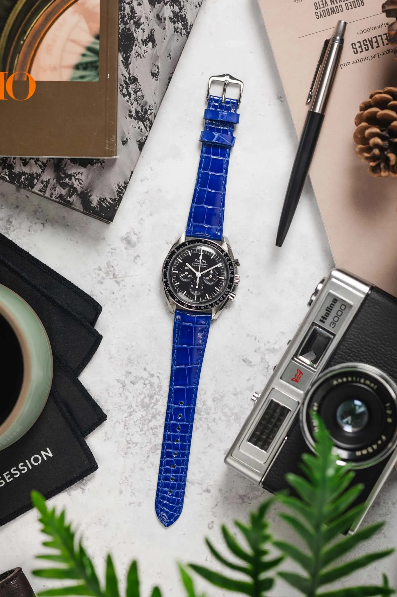 Hirsch LONDON Shiny Alligator Leather Watch Strap in ROYAL BLUE