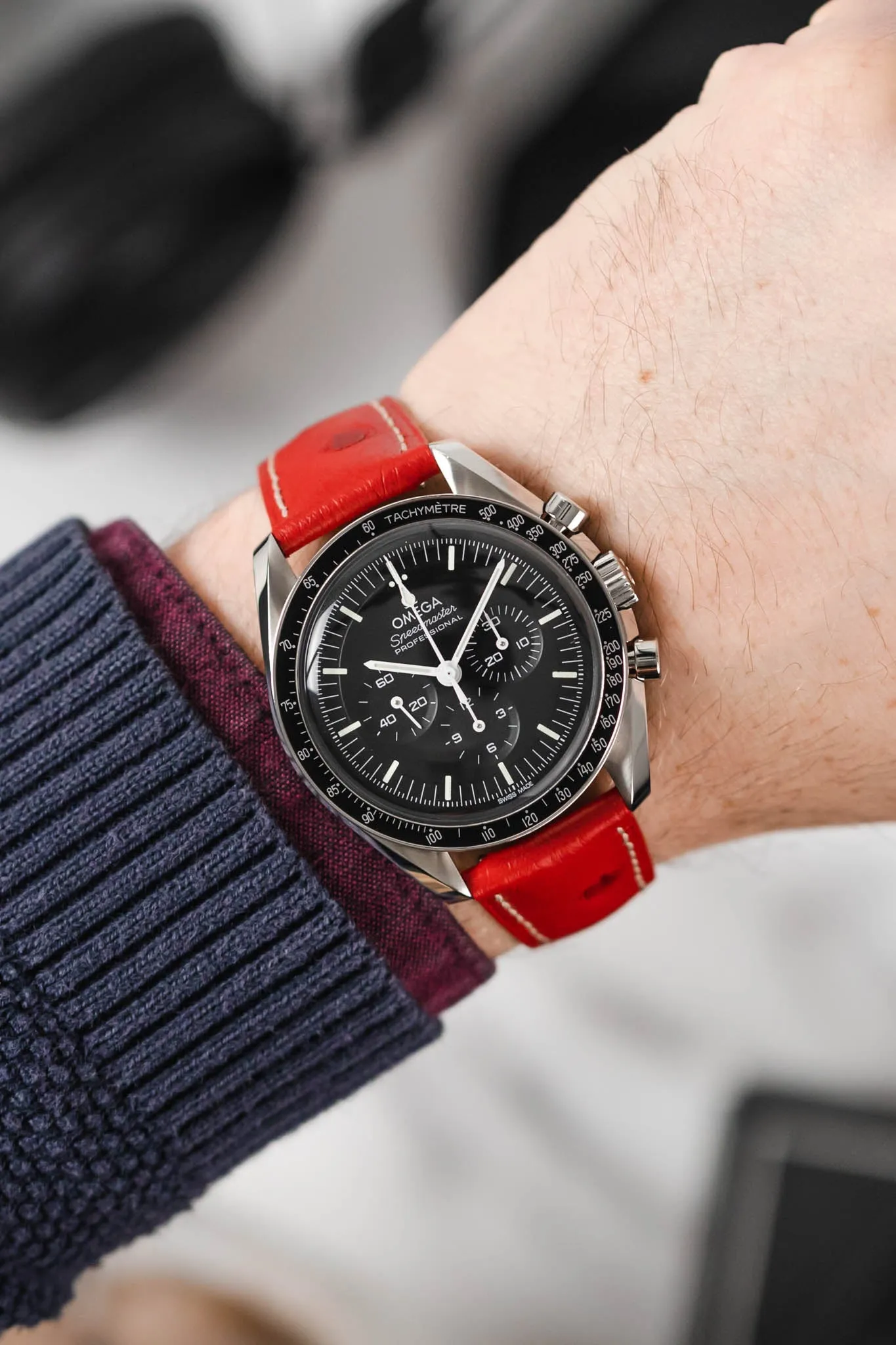 Hirsch MASSAI OSTRICH Leather Watch Strap in RED With WHITE Stitching