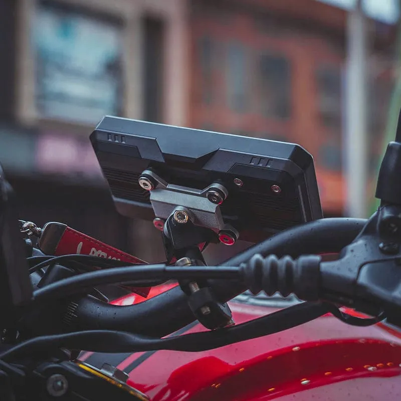 Innovv N1 Pro navigatie met Carplay, Android auto en camera systeem