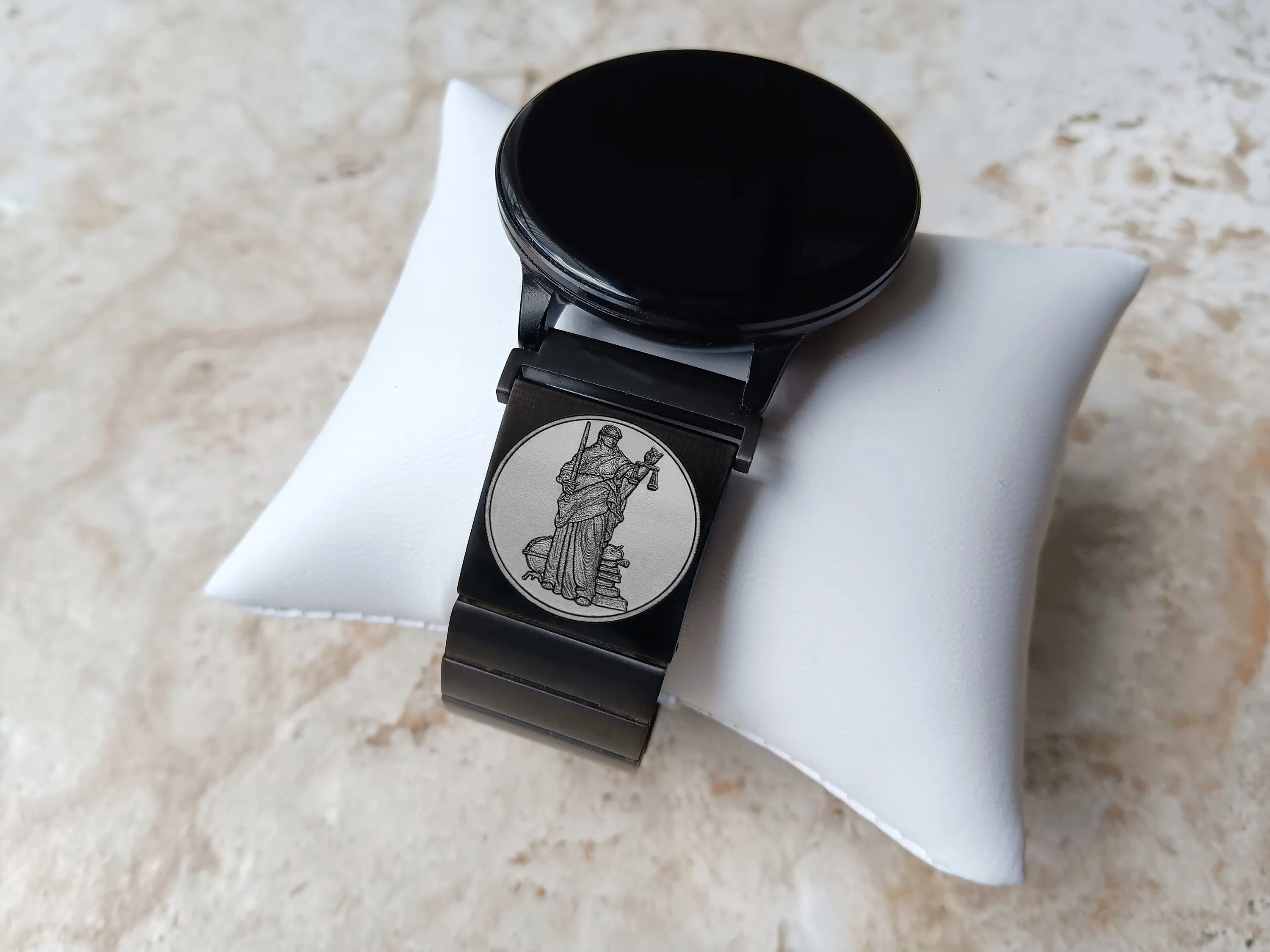 Lady Justice Engraved Watch Band for 20mm Width Lugs Traditional Casual Luxury & Smartwatches Black Stainless Steel Strap Bracelet BJ2 -A20
