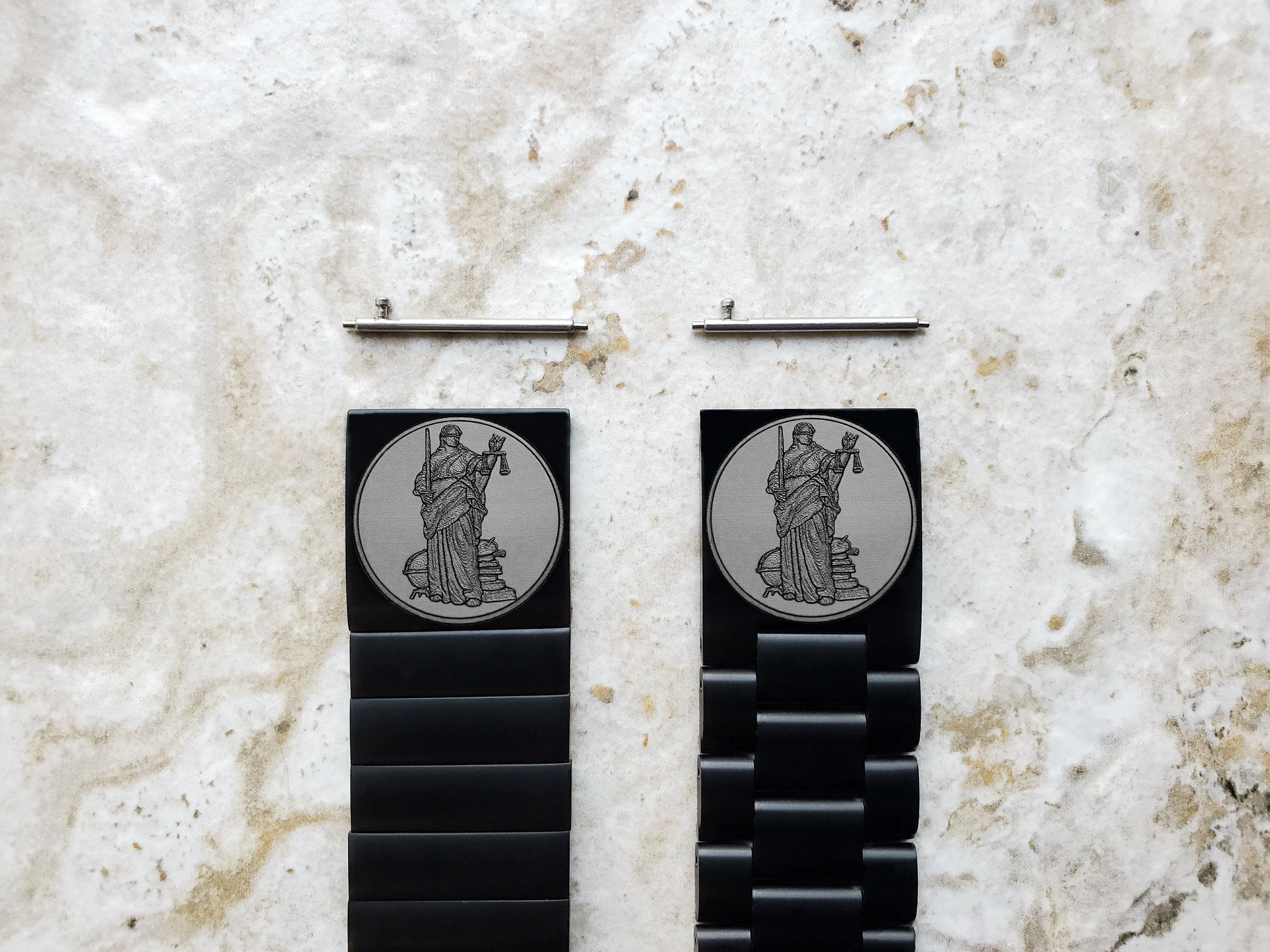 Lady Justice Engraved Watch Band for 22mm Width Lugs Traditional Casual Luxury and Smartwatches Black Stainless Steel Strap Bracelet BJ2