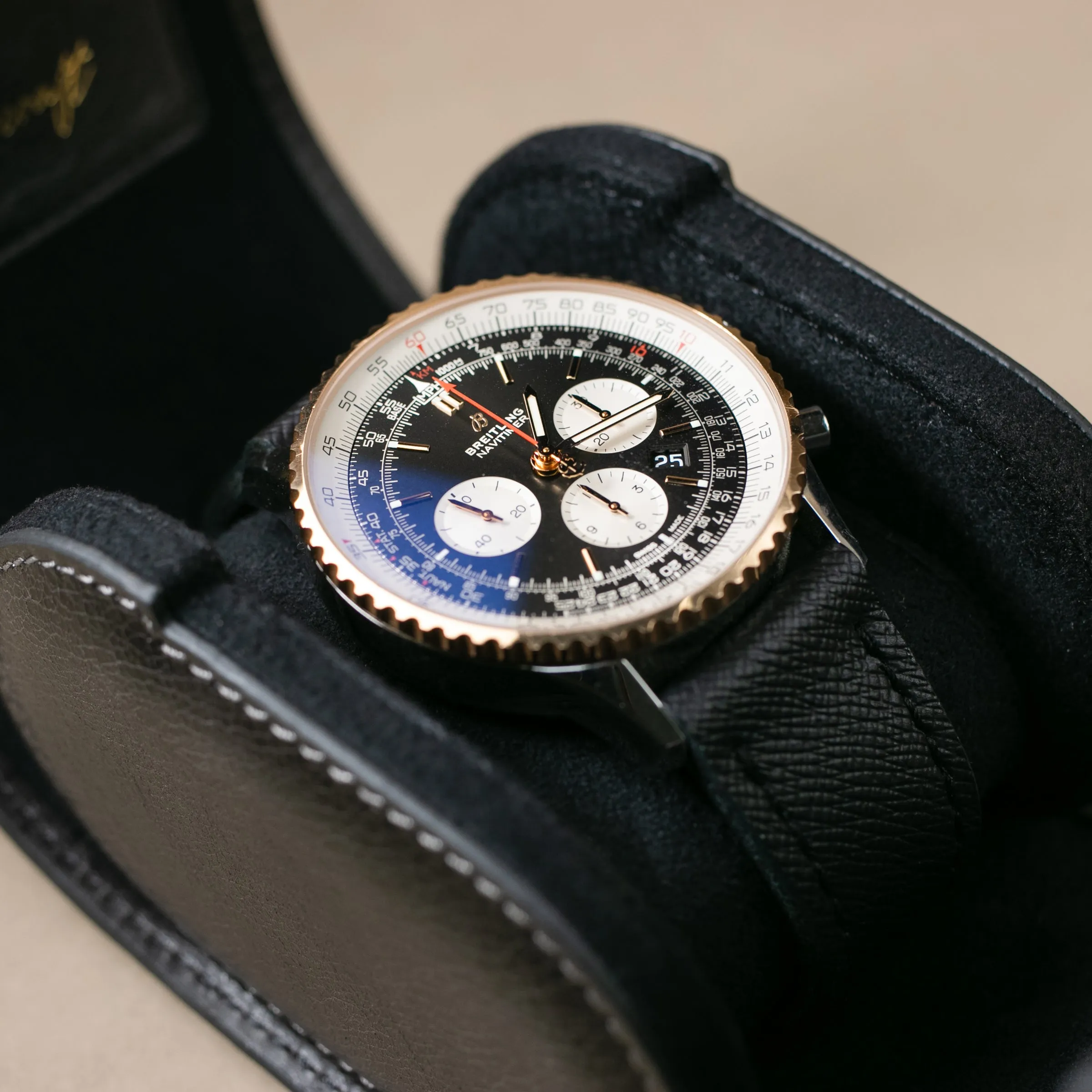 Leather Travel Watch Case - Coal - Single Watch Roll