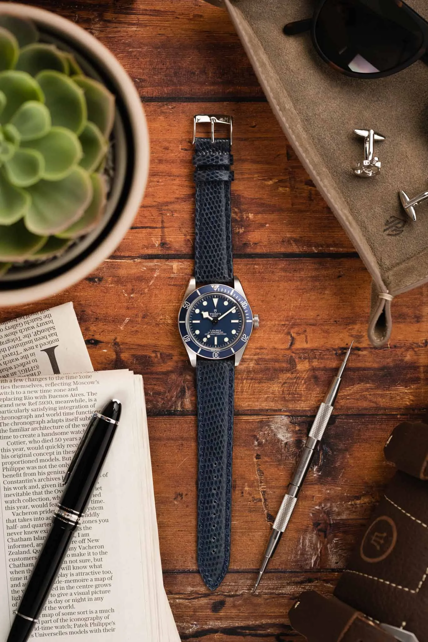Morellato VIOLINO Genuine Lizard Skin Watch Strap in DARK BLUE
