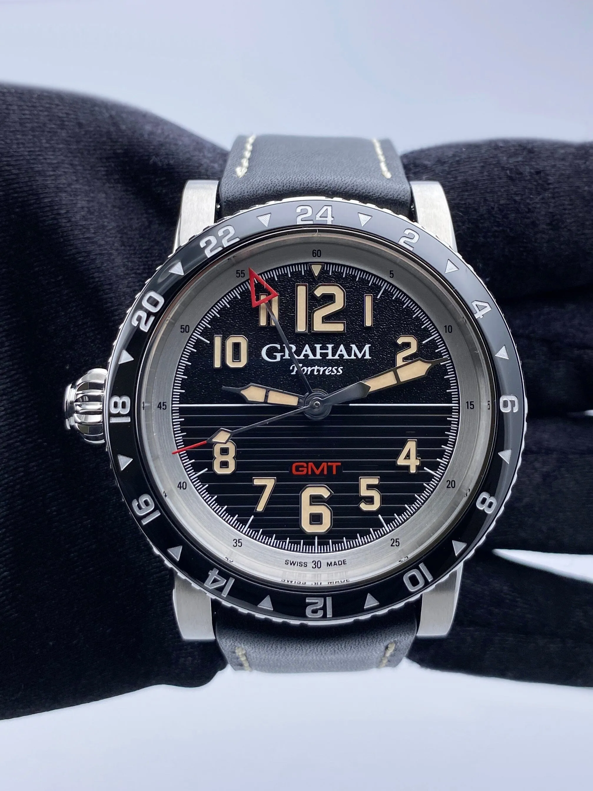 New Graham Fortress GMT Black Dial Mens Watch Box Papers