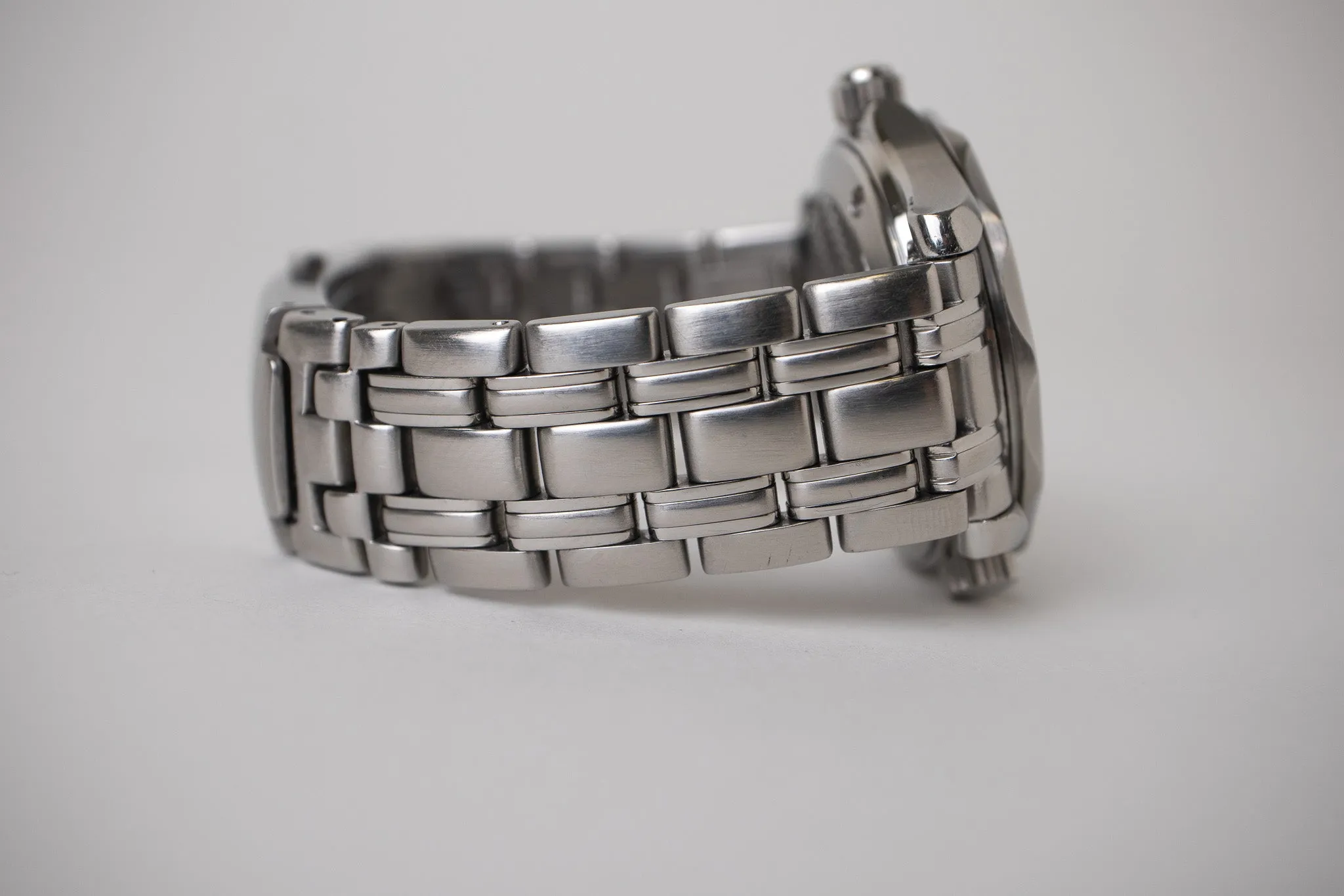 Omega Seamaster Midsize 2561.80