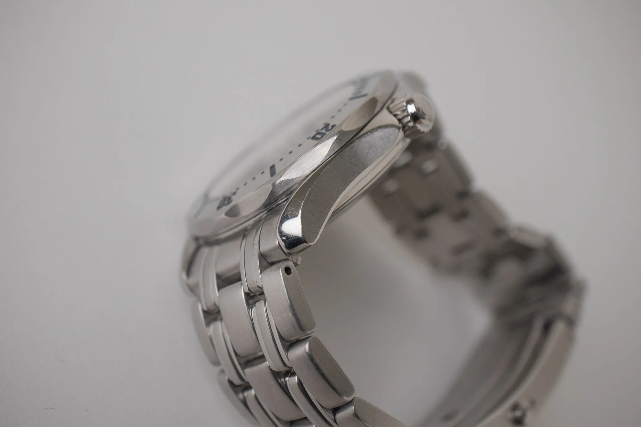 Omega Seamaster Midsize 2562.80