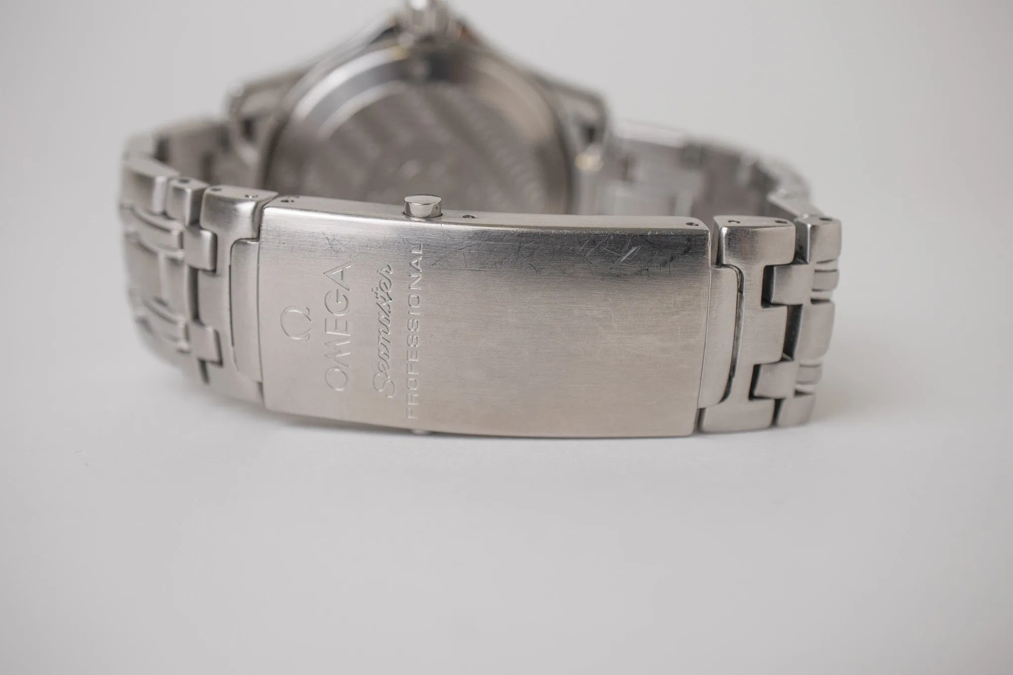 Omega Seamaster Midsize 2562.80