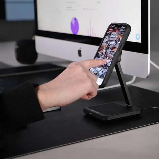 Quad Lock Home/Office - MAG Dual Desktop Wireless Charger