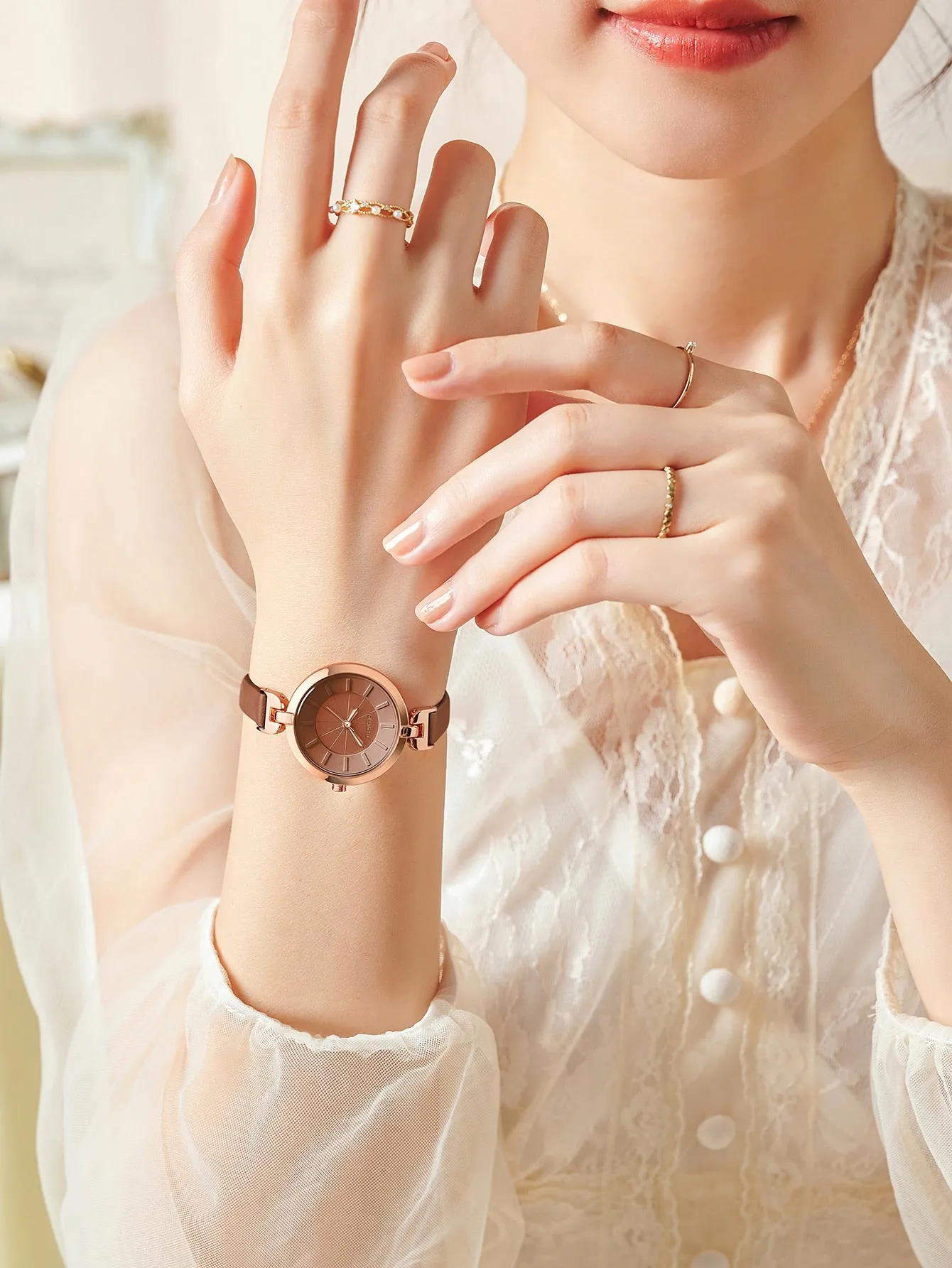 Round Pointer Quartz Watch - Chocolate Brown