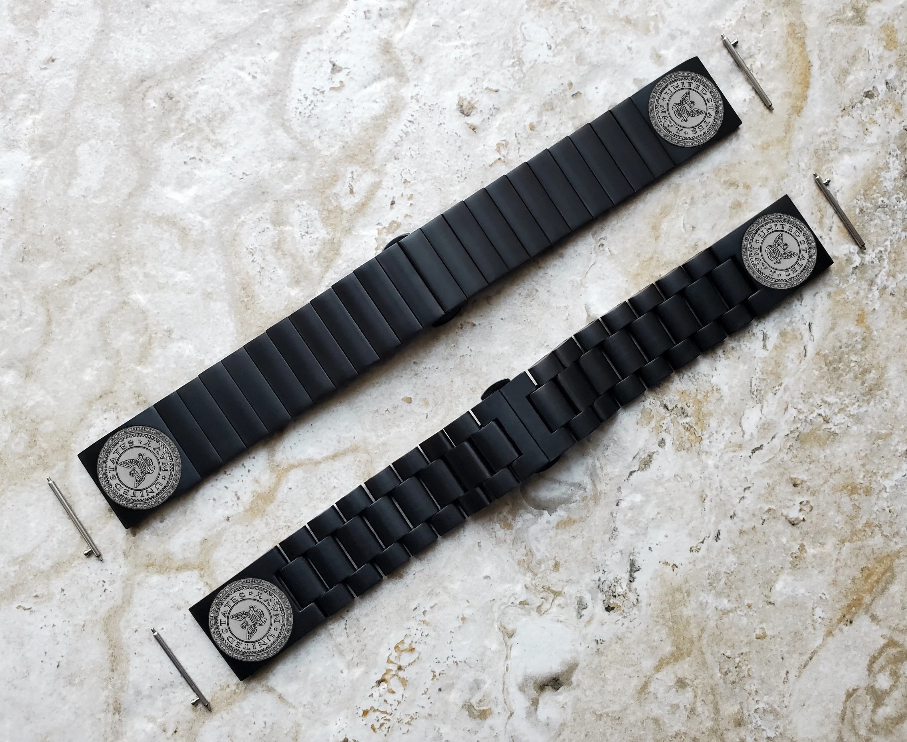 US Navy Engraved Watch Band for 22mm Width Lugs Traditional Casual Luxury and Smartwatches Black Color Stainless Steel Strap Bracelet NE1