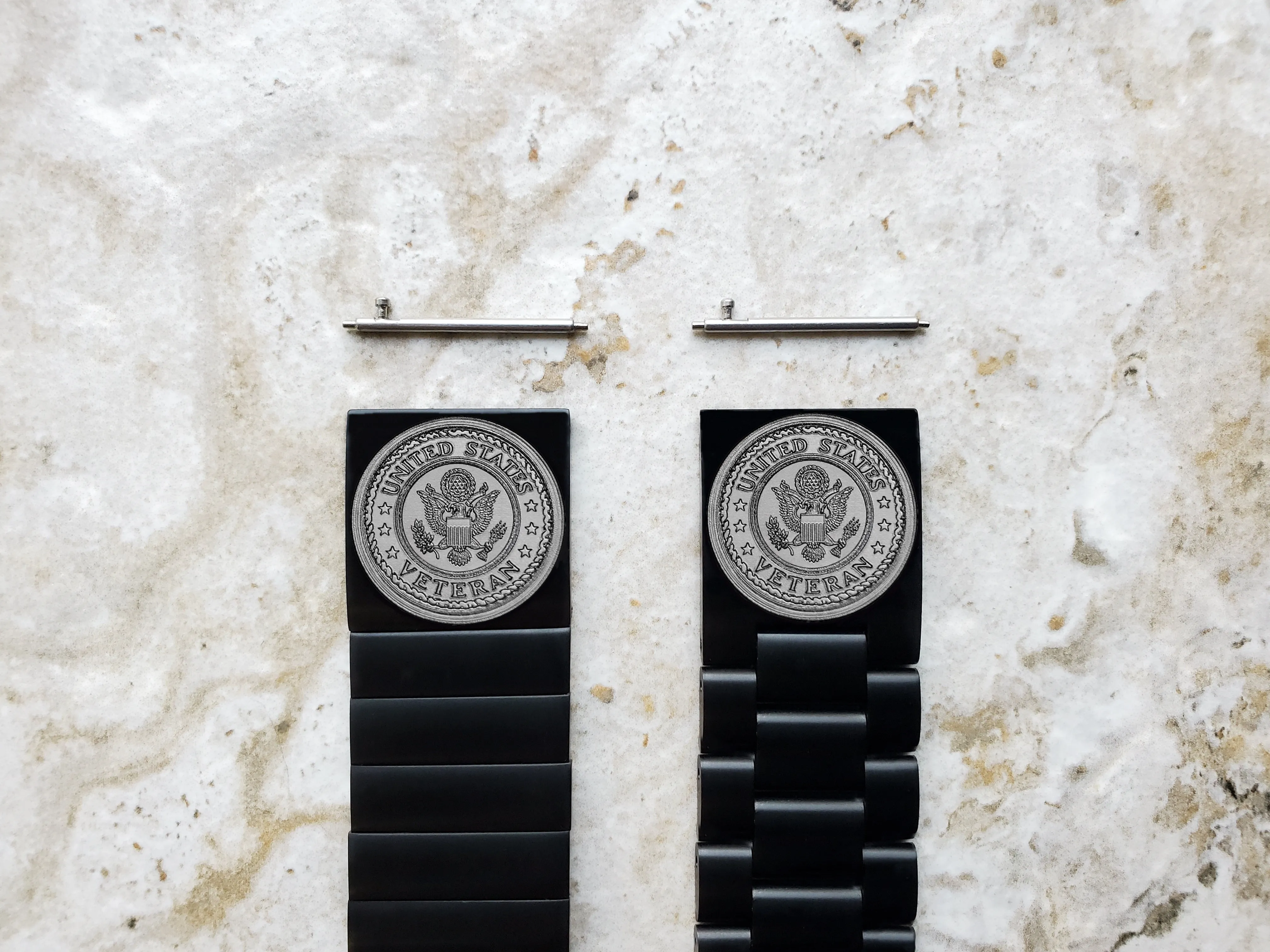 US Veteran Engraved Watch Band for 22mm Width Lugs Traditional Casual Luxury and Smartwatches Black Color Stainless Steel Strap Bracelet V3