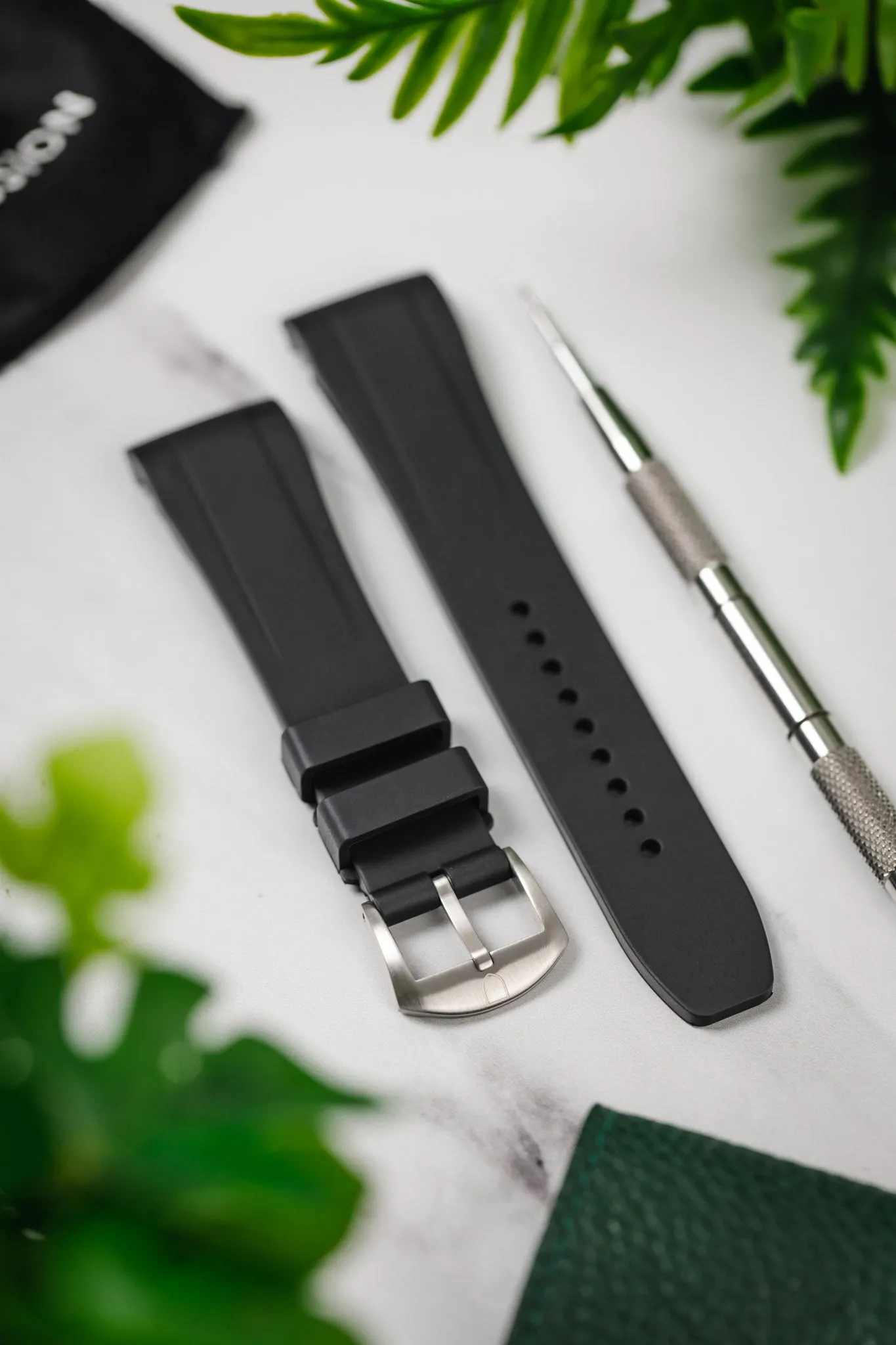 VANGUARD Rubber Watch Strap for Tudor Heritage Chrono in BLACK